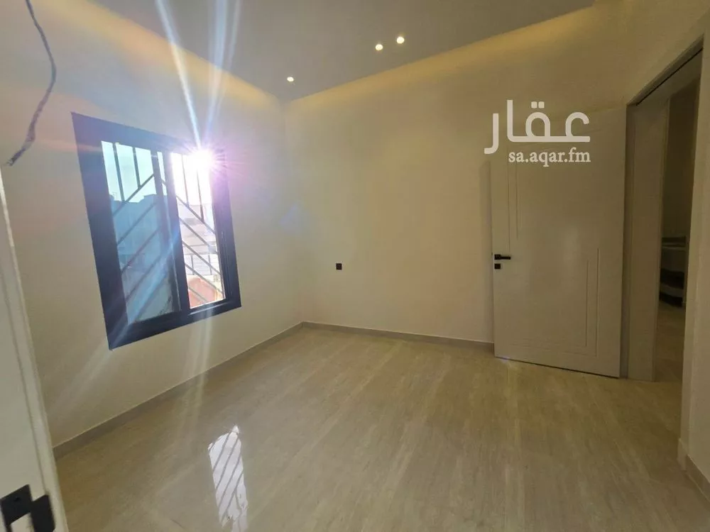 دور 3 غرف في السويدي 7