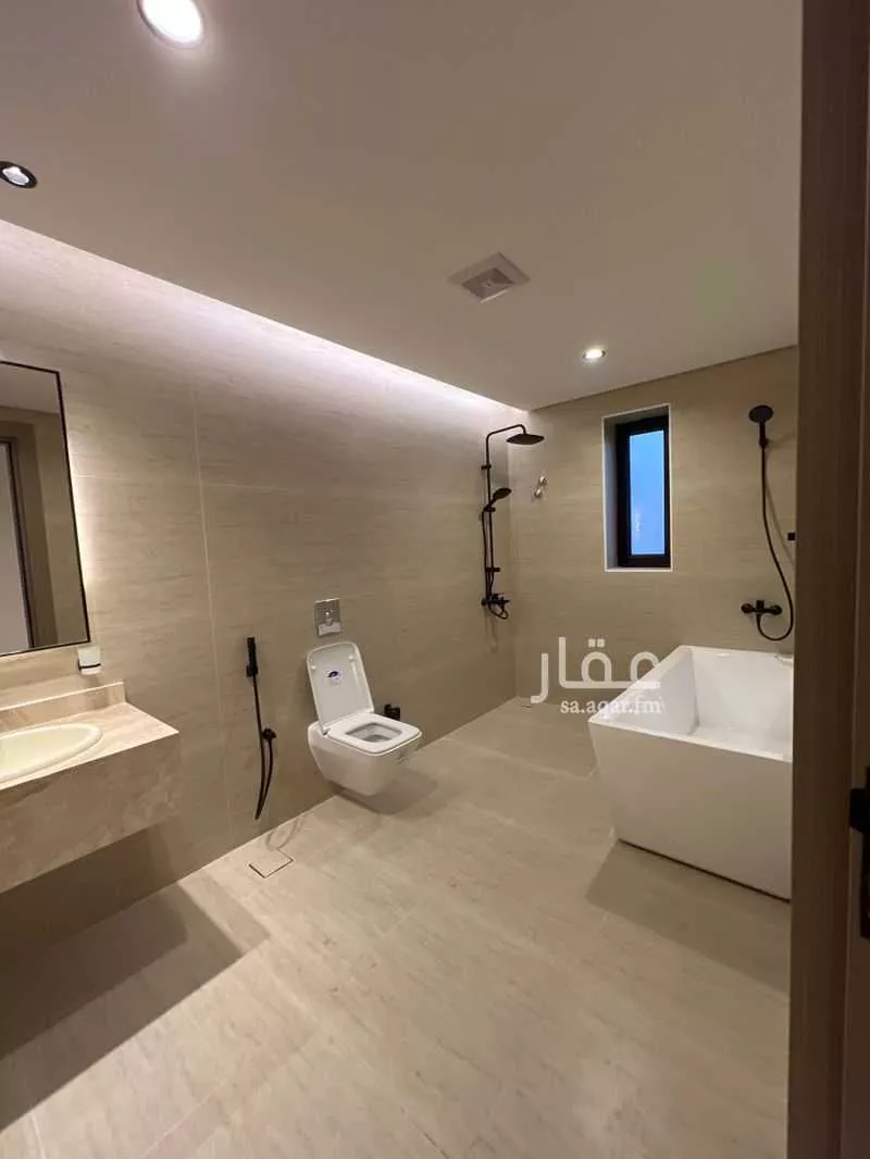 فيلا 7 غرف في الشعلة 10