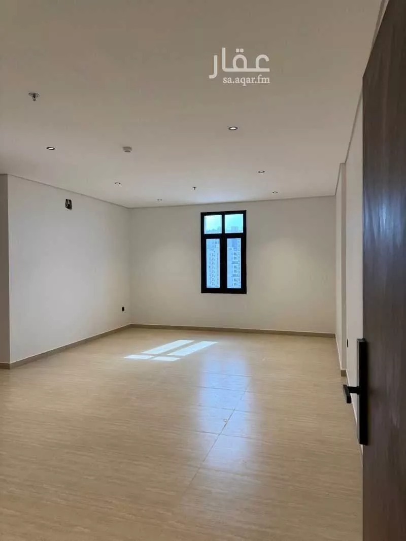 3 bedroom apartment in Al Khour 8