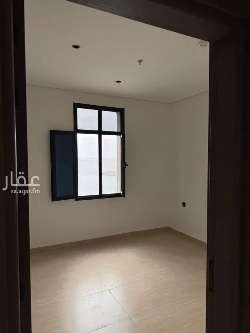 3 bedroom apartment in Al Khour 10