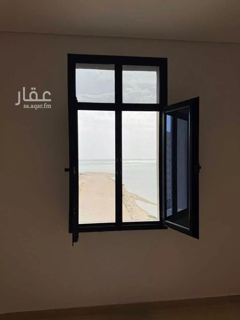 3 bedroom apartment in Al Khour 12