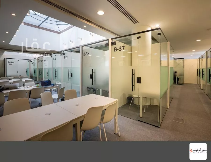 مكتب 10829 م² في الروضة 6