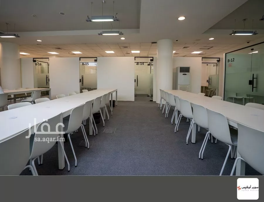 مكتب 10829 م² في الروضة 10