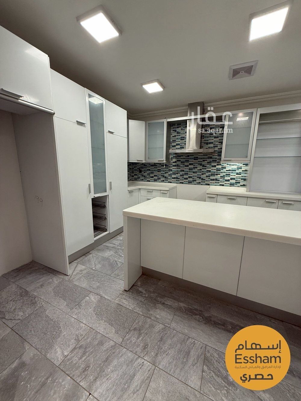4 bedroom apartment in Doha Al Janubiyah, Eastern Province 5