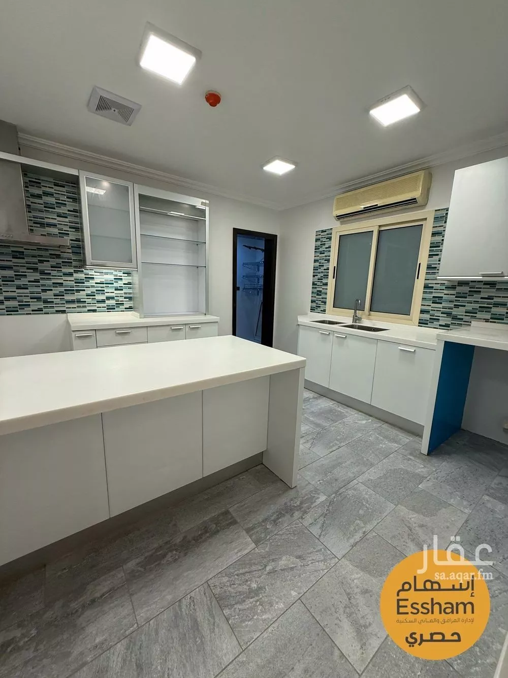 4 bedroom apartment in Doha Al Janubiyah 4