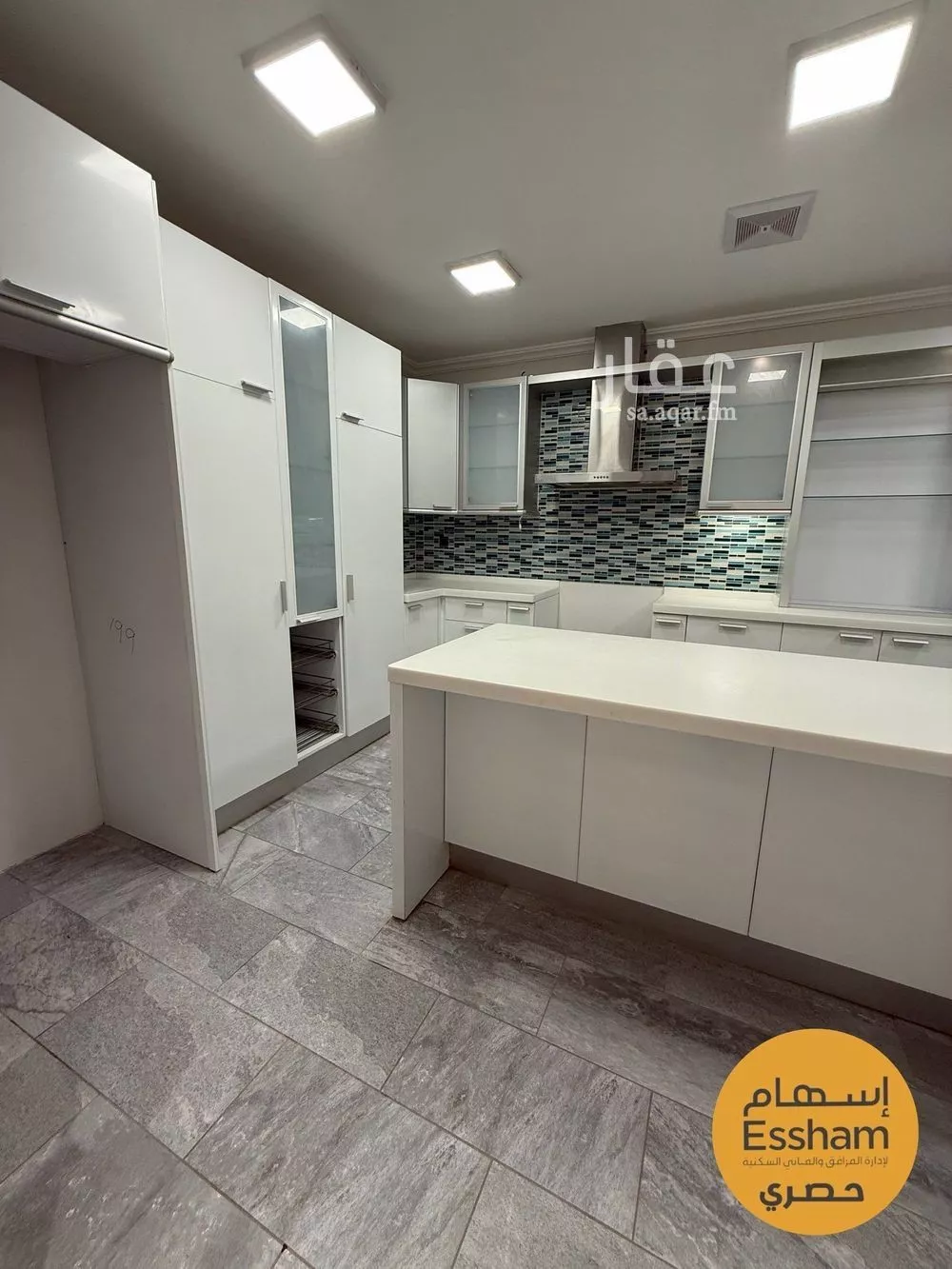 4 bedroom apartment in Doha Al Janubiyah 5