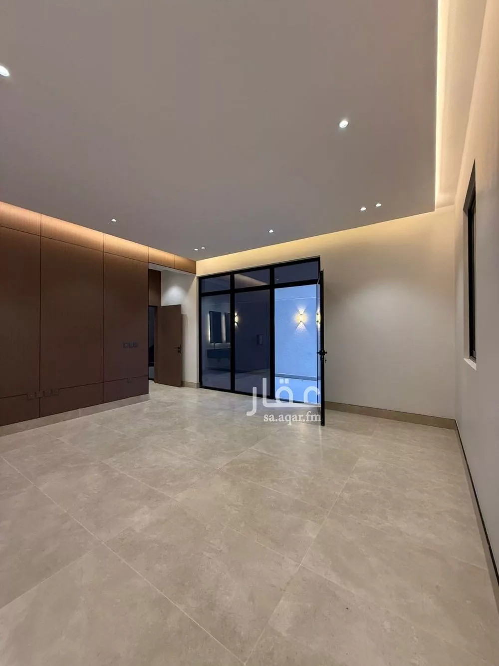 فيلا 6 غرف في المهدية 11