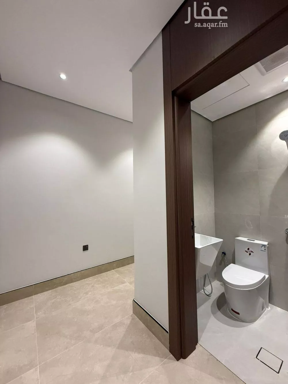 فيلا 6 غرف في المهدية 6