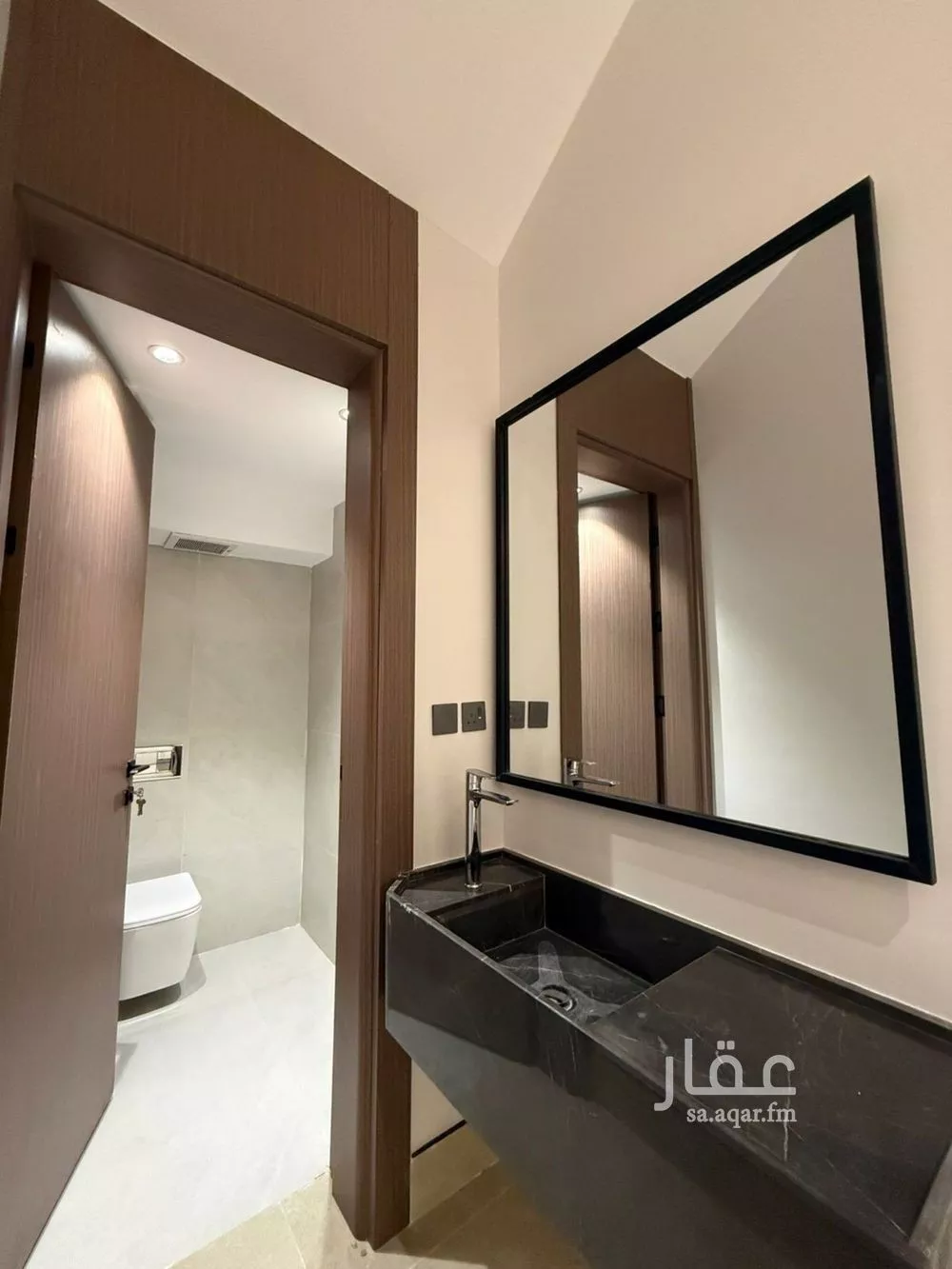 فيلا 6 غرف في المهدية 9