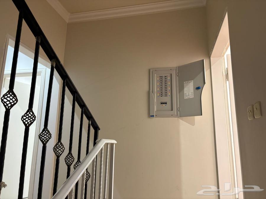 شقة 4 غرف في طويق 7