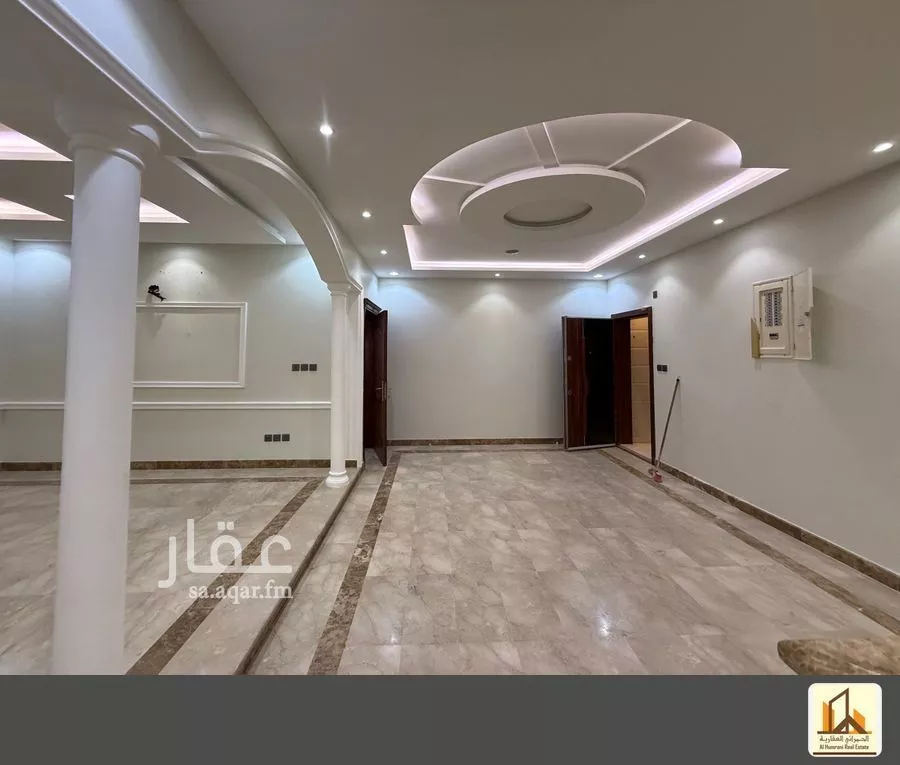 شقة 5 غرف في المروة 13