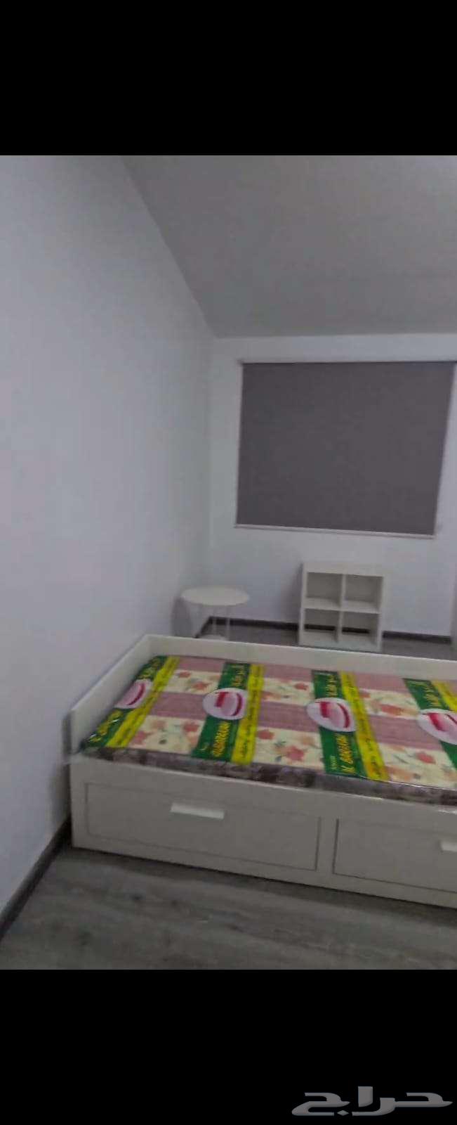 شقة 4 غرف في العليا 12