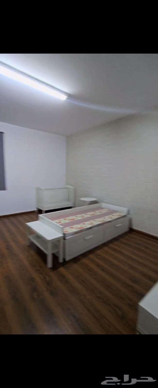 شقة 4 غرف في العليا 15