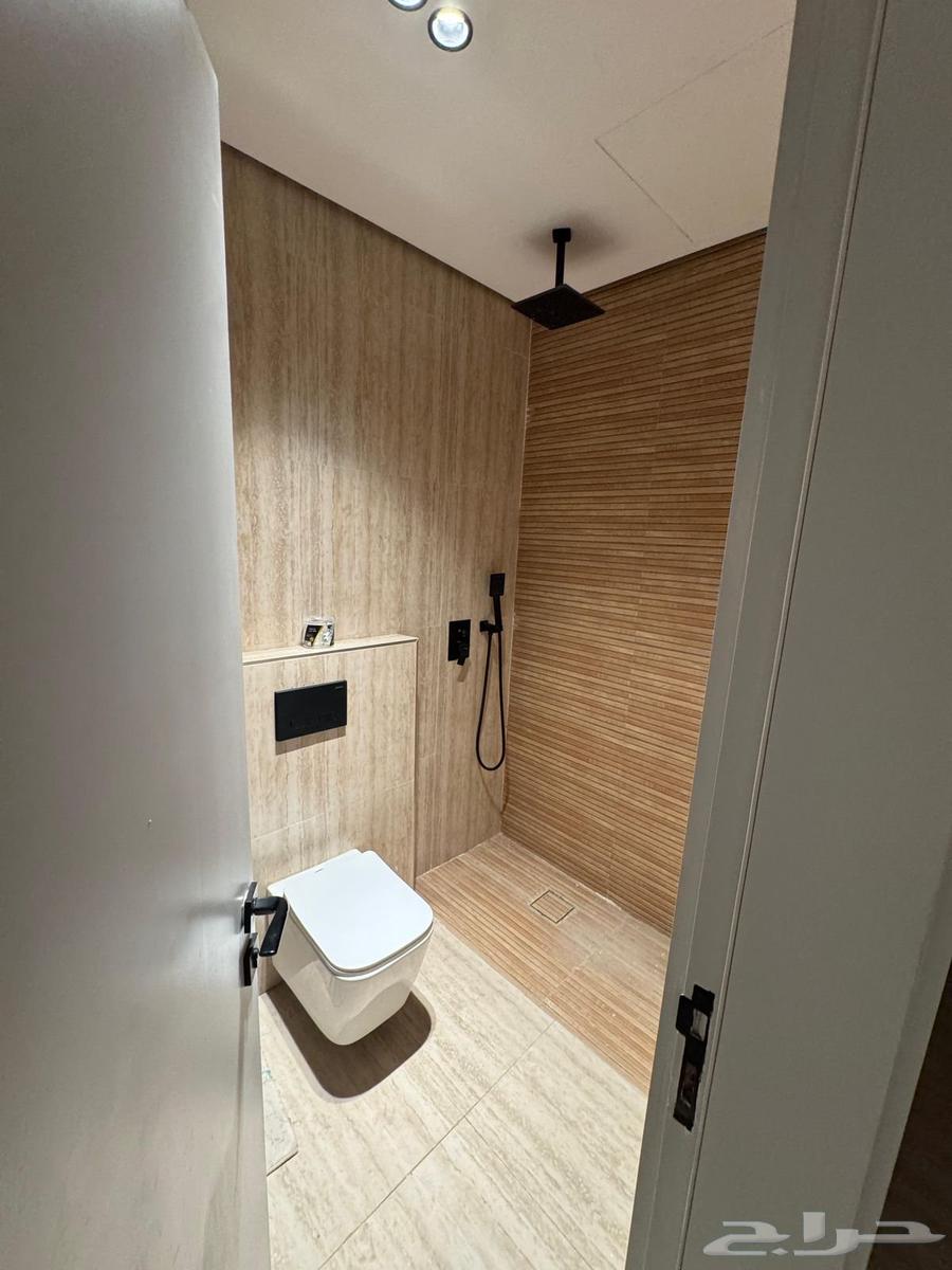 شقة 3 غرف في التعاون 5