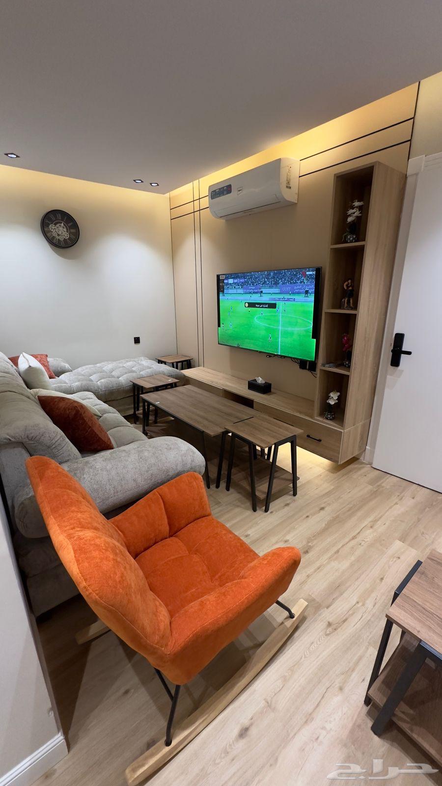 شقة 1 غرف في العقيق 3