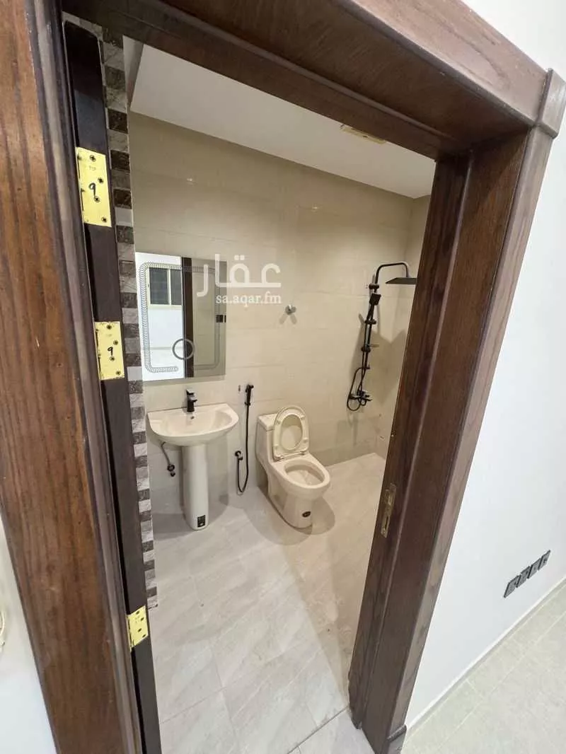 5 bedroom floor in Al Yasmin 7