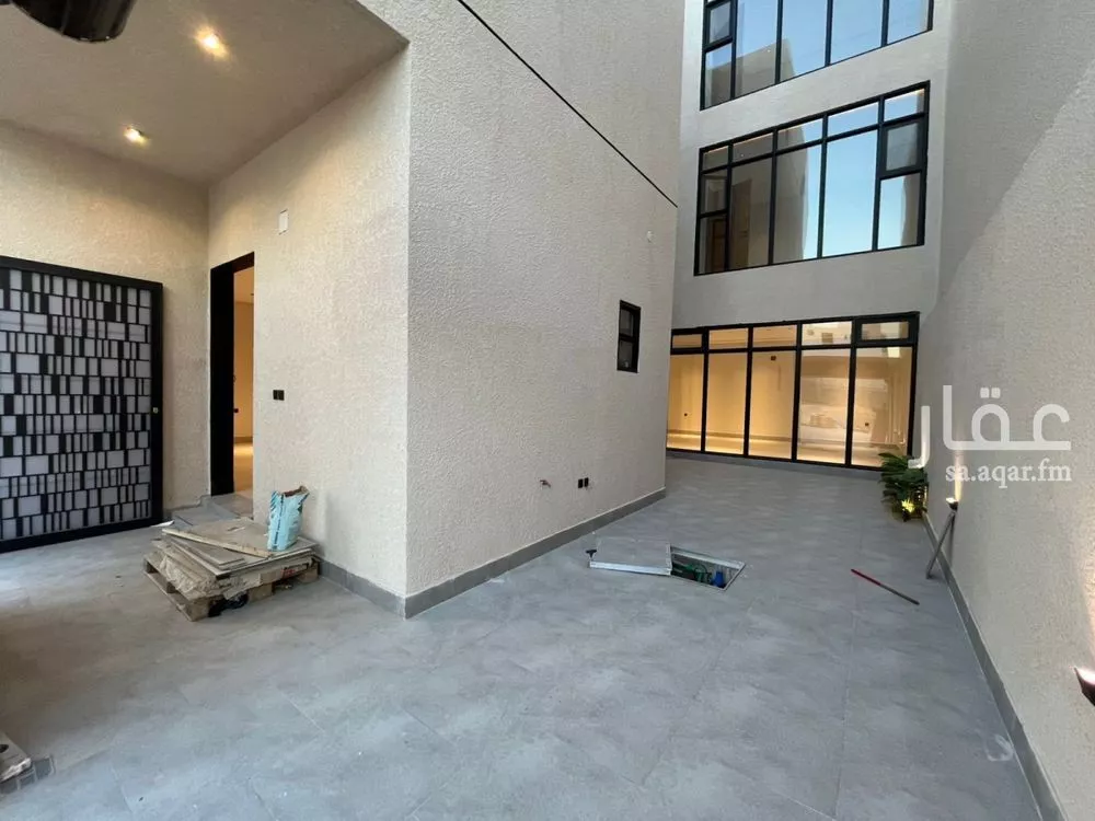 6 bedroom villa in Al Mahdiyyah 23