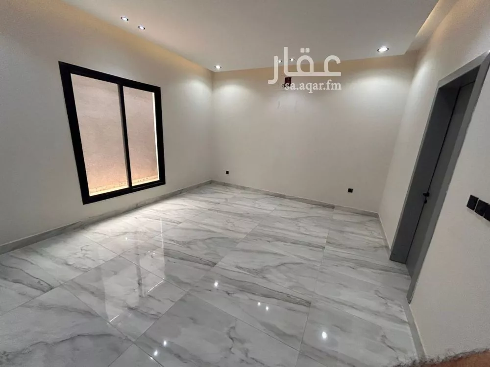 دور 3 غرف في عكاظ 12