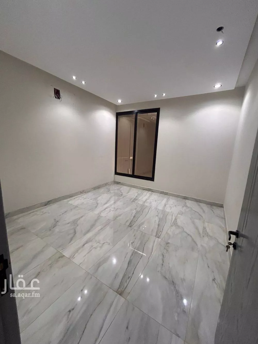 دور 3 غرف في عكاظ 7