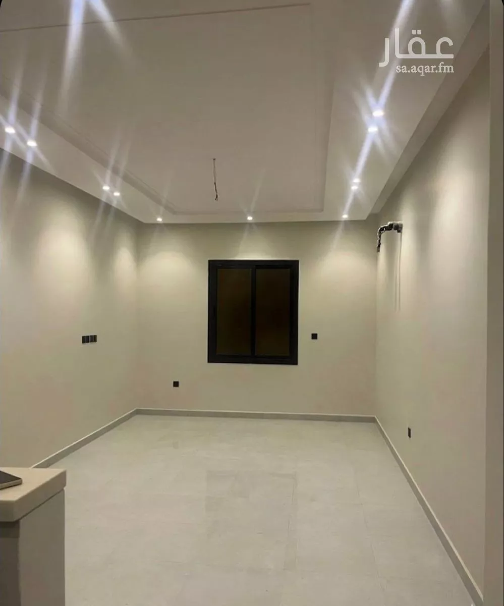 شقة 3 غرف في طيبة 5