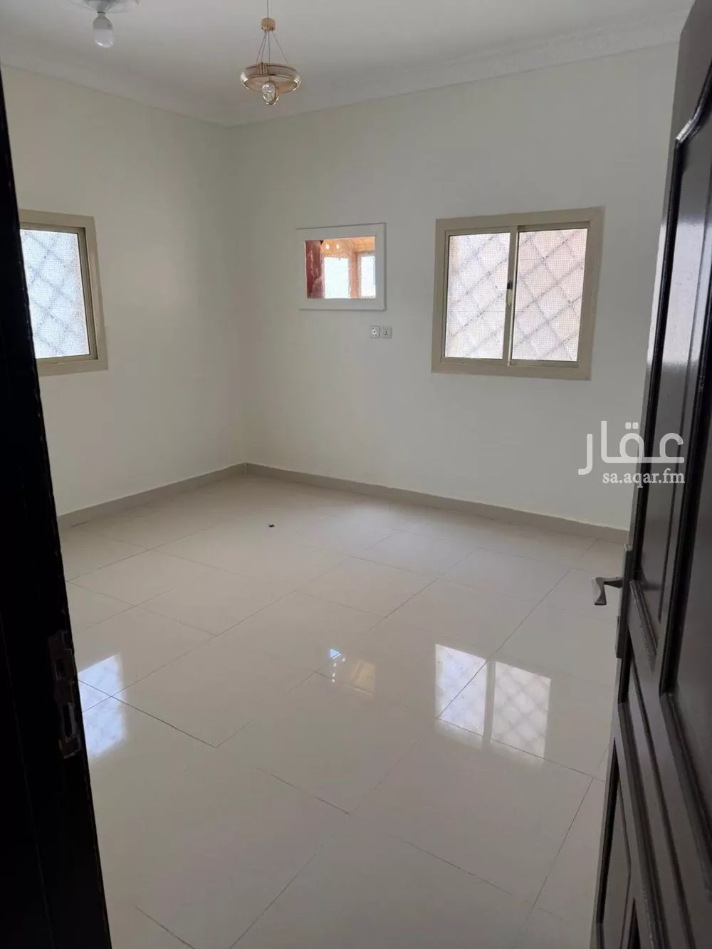 شقة 3 غرف في الريان 7