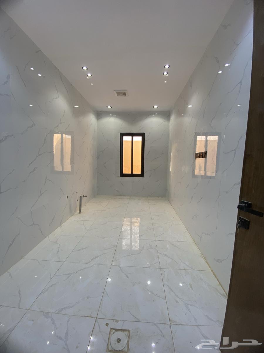 شقة 4 غرف في بدر 3