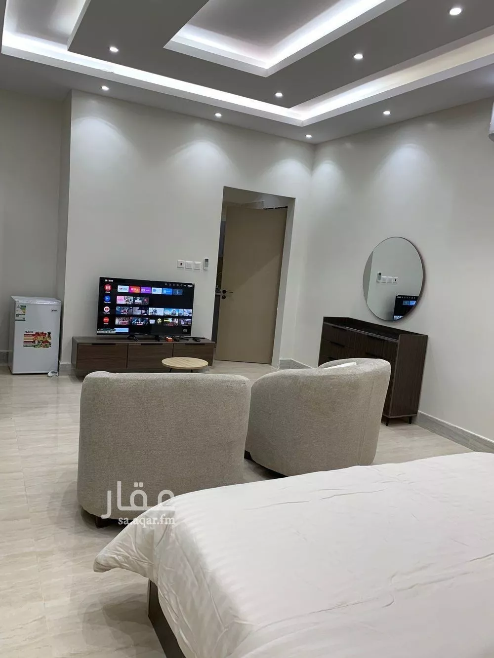 شقة 1 غرف في الخليج 6