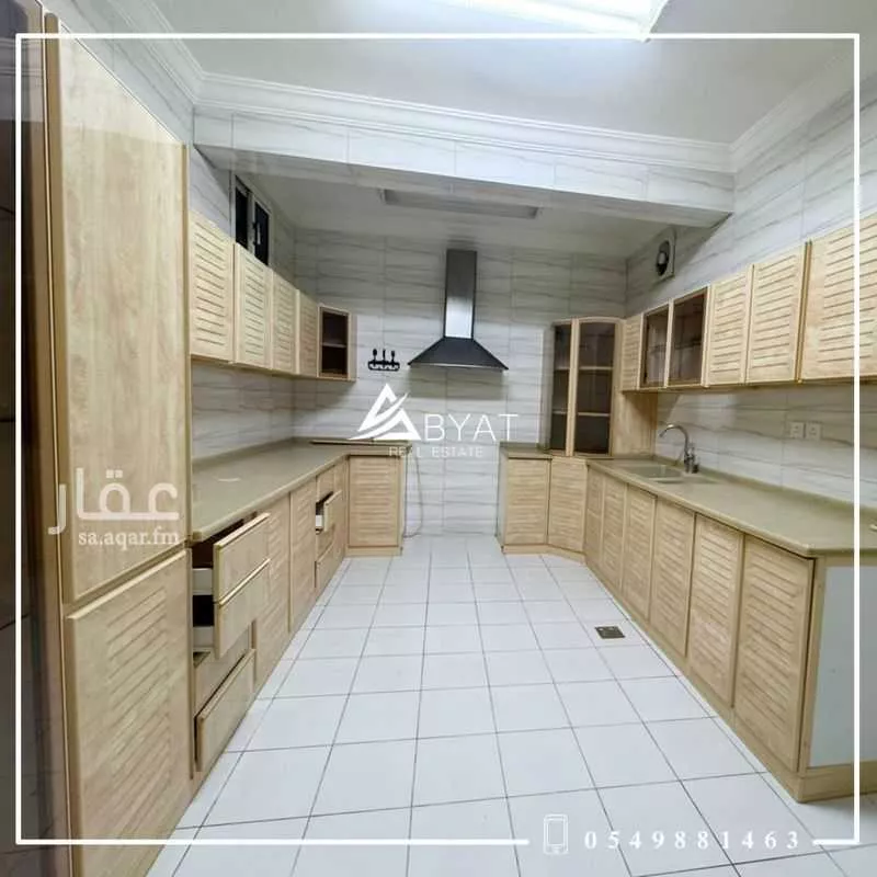 شقة 6 غرف في الربوة 7