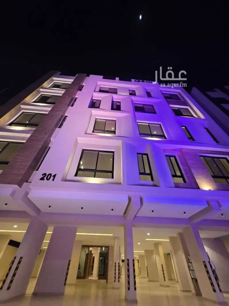 شقة 4 غرف في الواحة 2