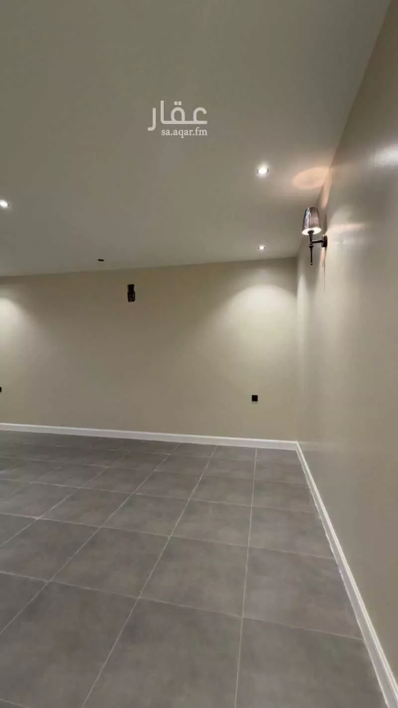 دور 3 غرف في العقيق 15