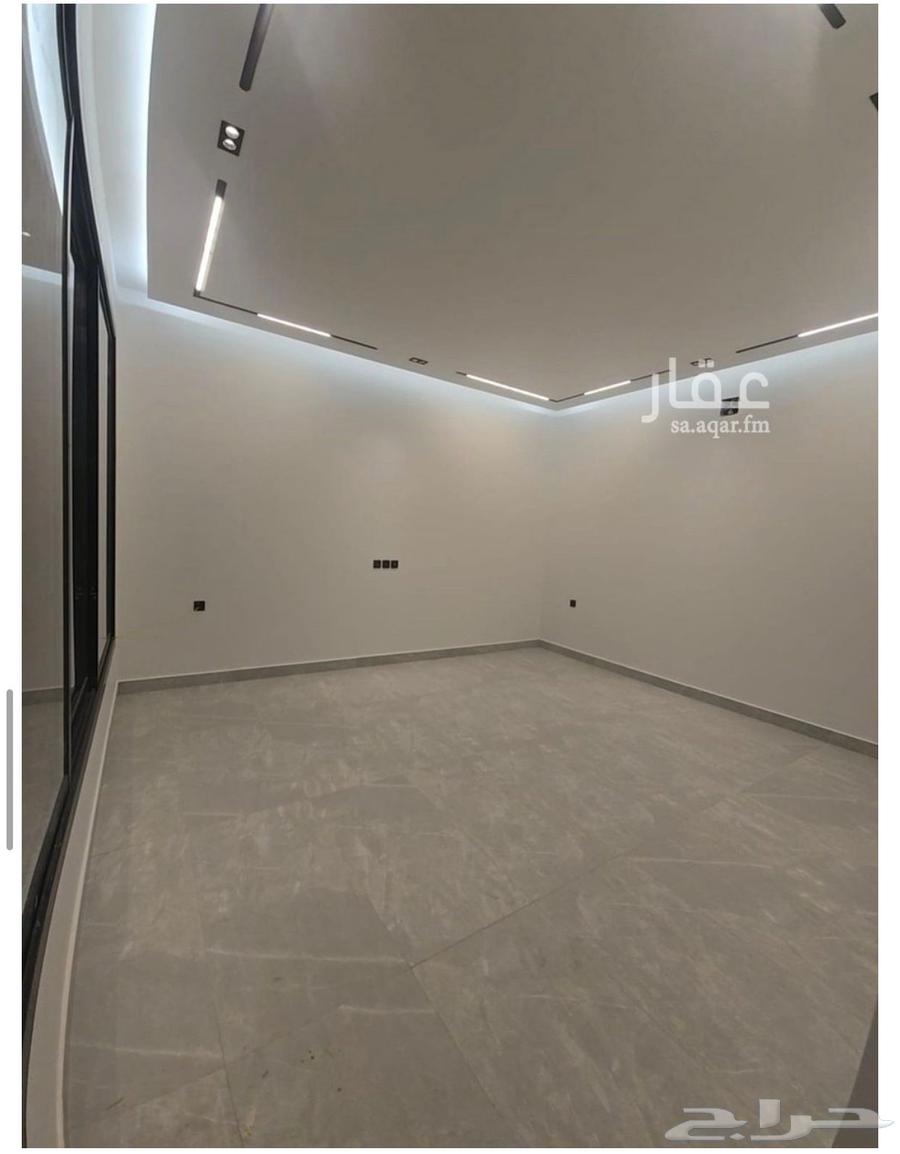 فيلا 6 غرف في الرمال 9