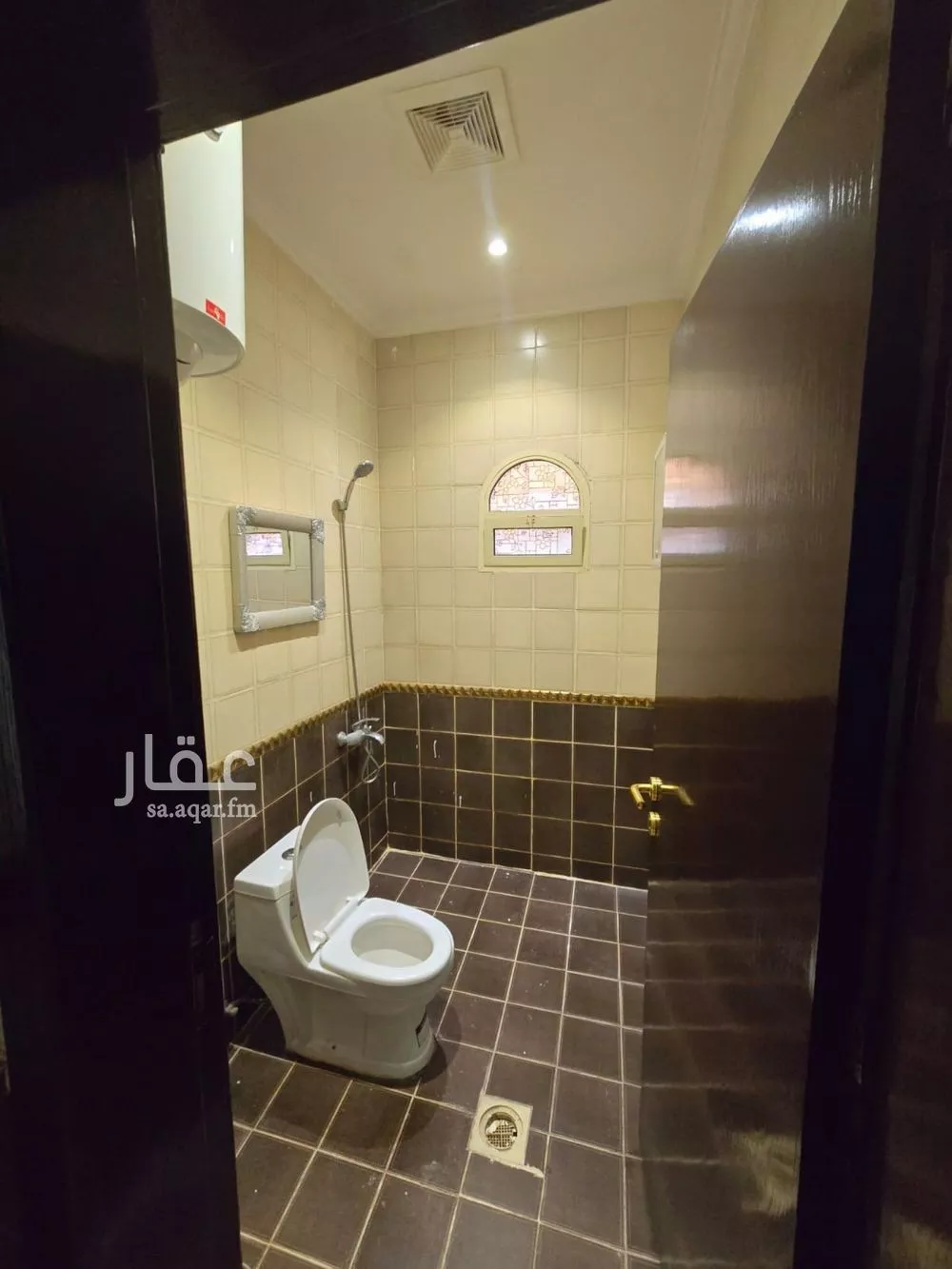 3 bedroom floor in Al Yasmin 11