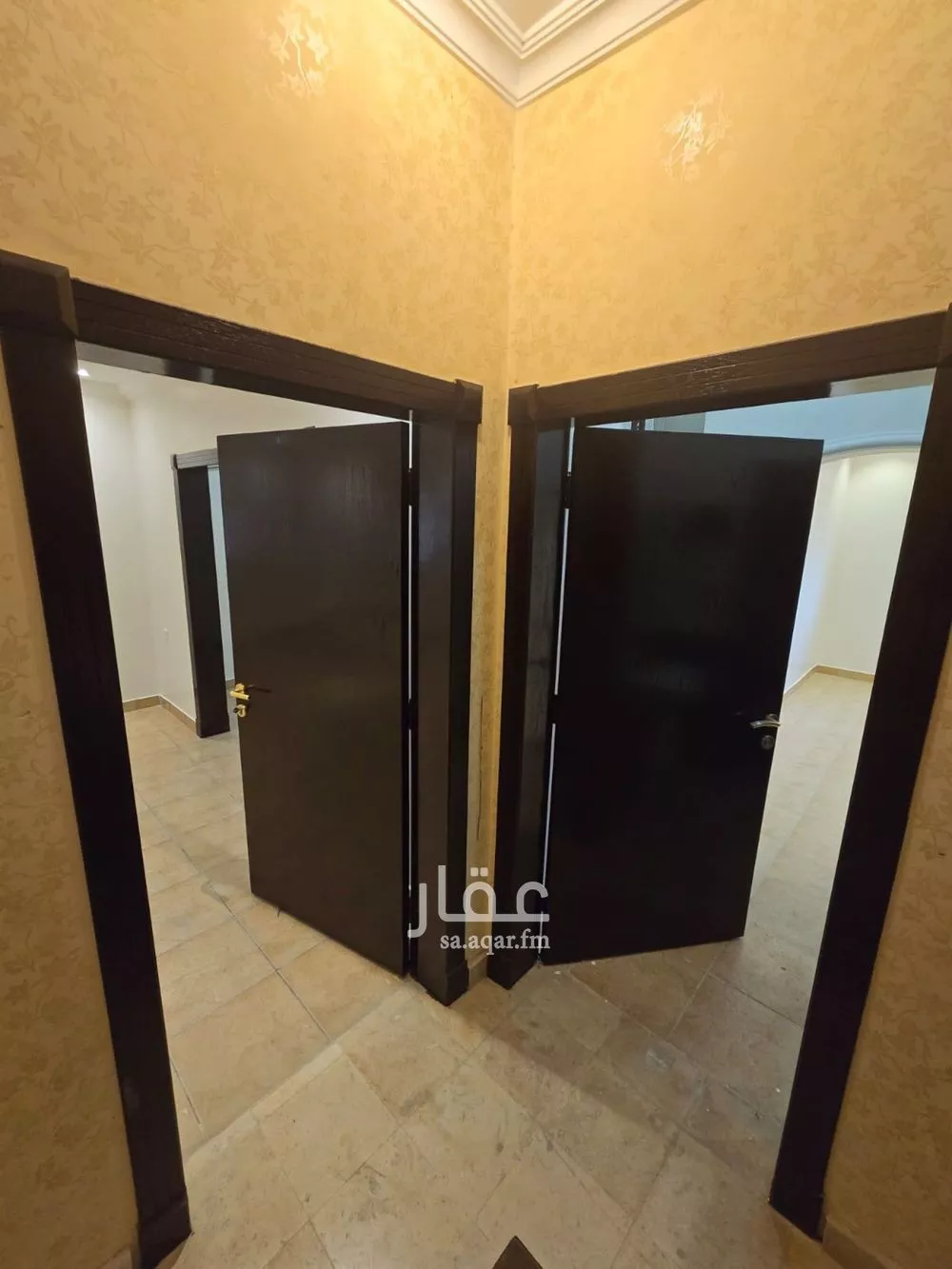 3 bedroom floor in Al Yasmin 5