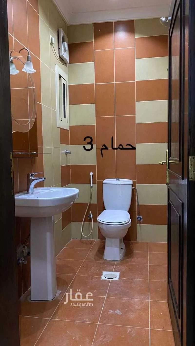 شقة 5 غرف في النزهة 14