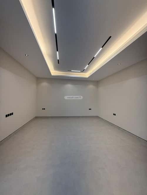 6 bedroom villa in Al Mahdiyyah 5