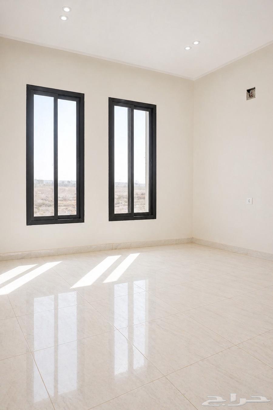 فيلا 6 غرف في عريض 16