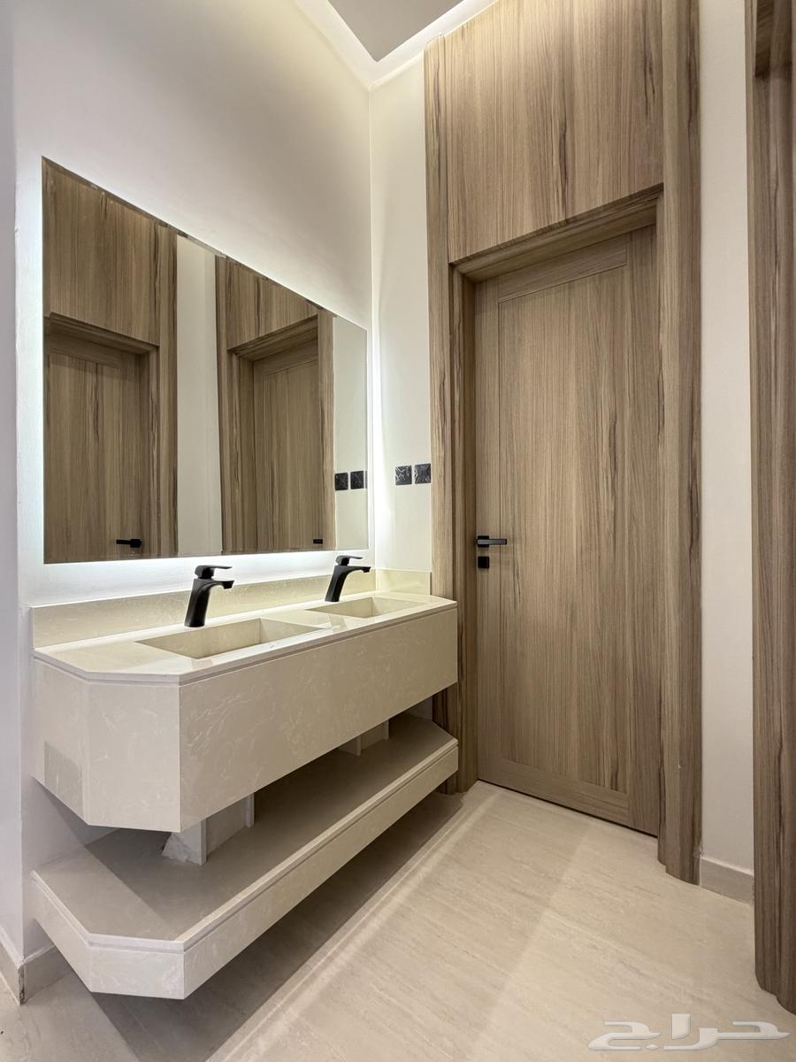 فيلا 14 غرف في الرمال 6