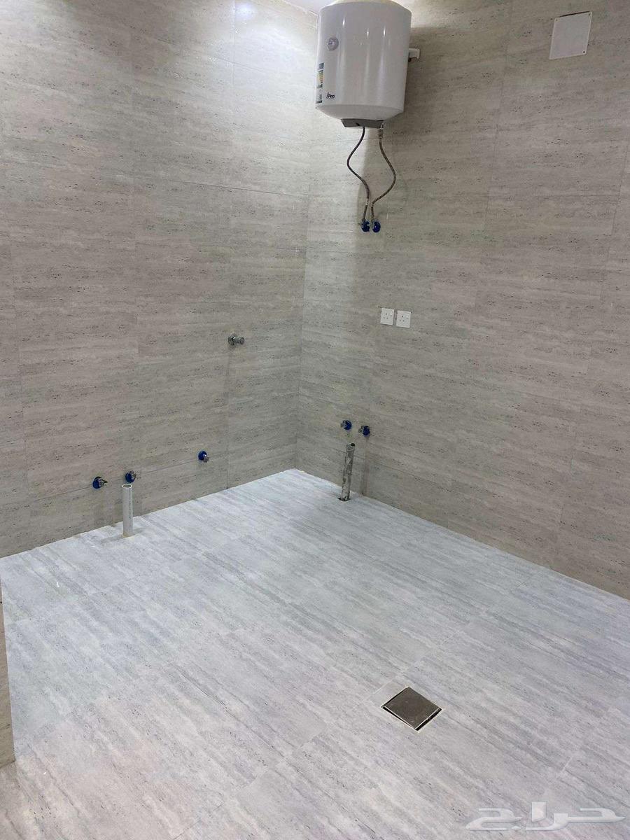 فيلا 8 غرف في عكاظ 29