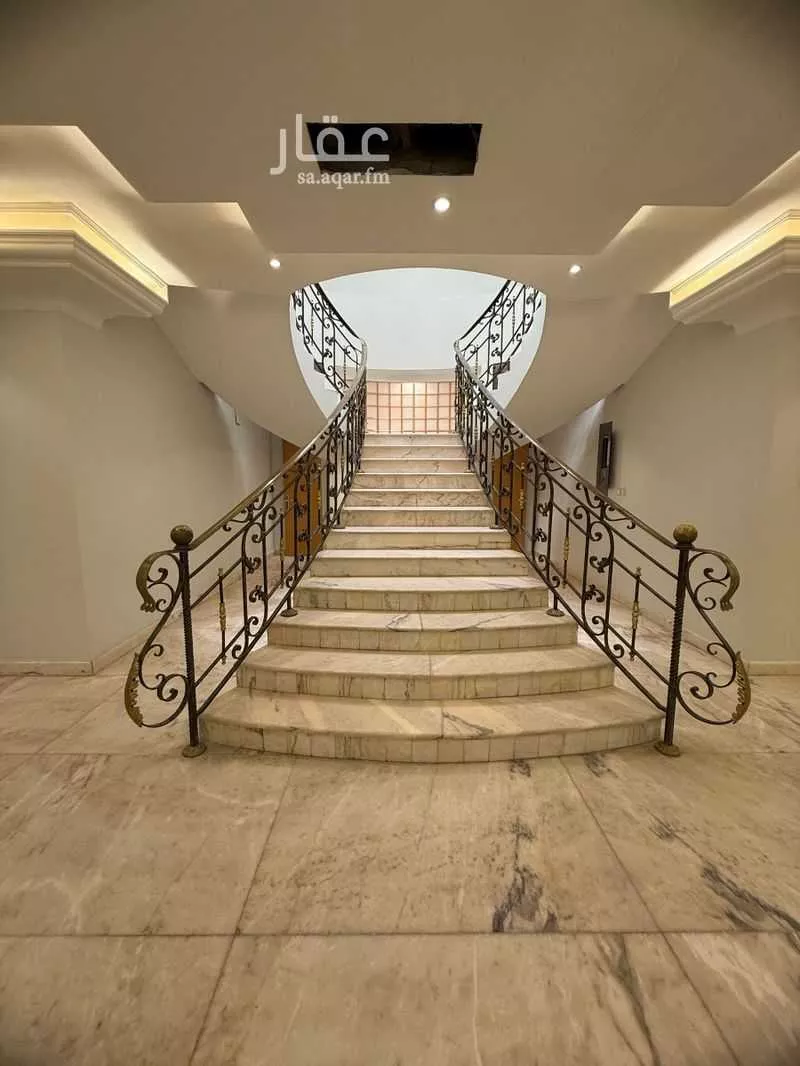 10 bedroom villa in Al Shuhada 17