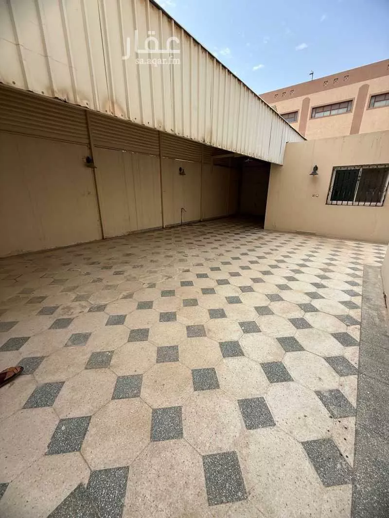 10 bedroom villa in Al Shuhada 6