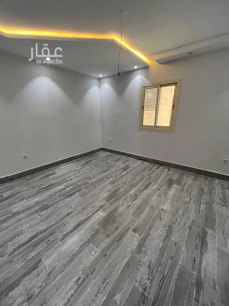 شقة 5 غرف في العزيزية 4