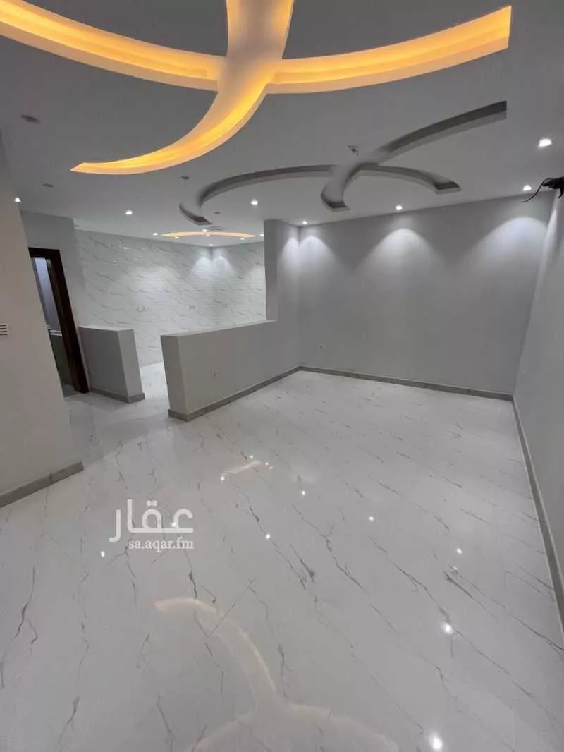 شقة 5 غرف في العزيزية 5