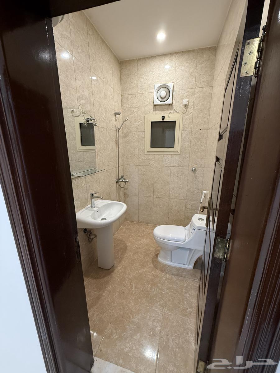 شقة 3 غرف في الفيصلية 4