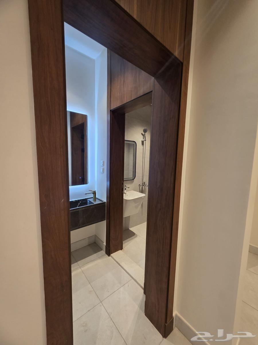 شقة 4 غرف في المنار 5