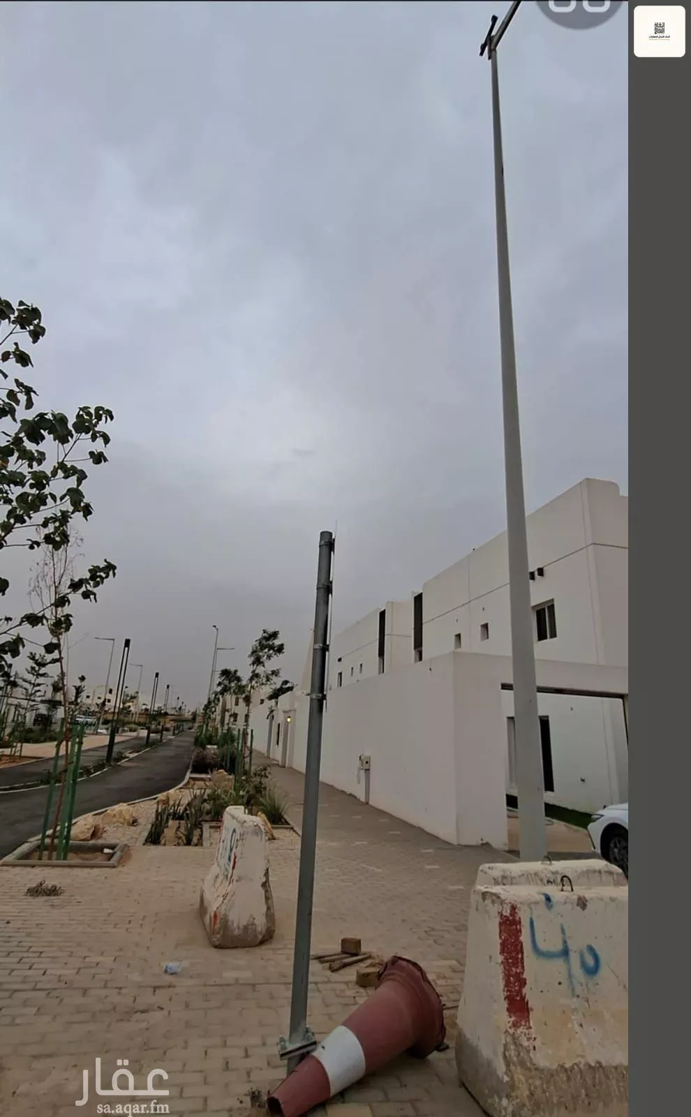 فيلا 4 غرف في الفاروق 5