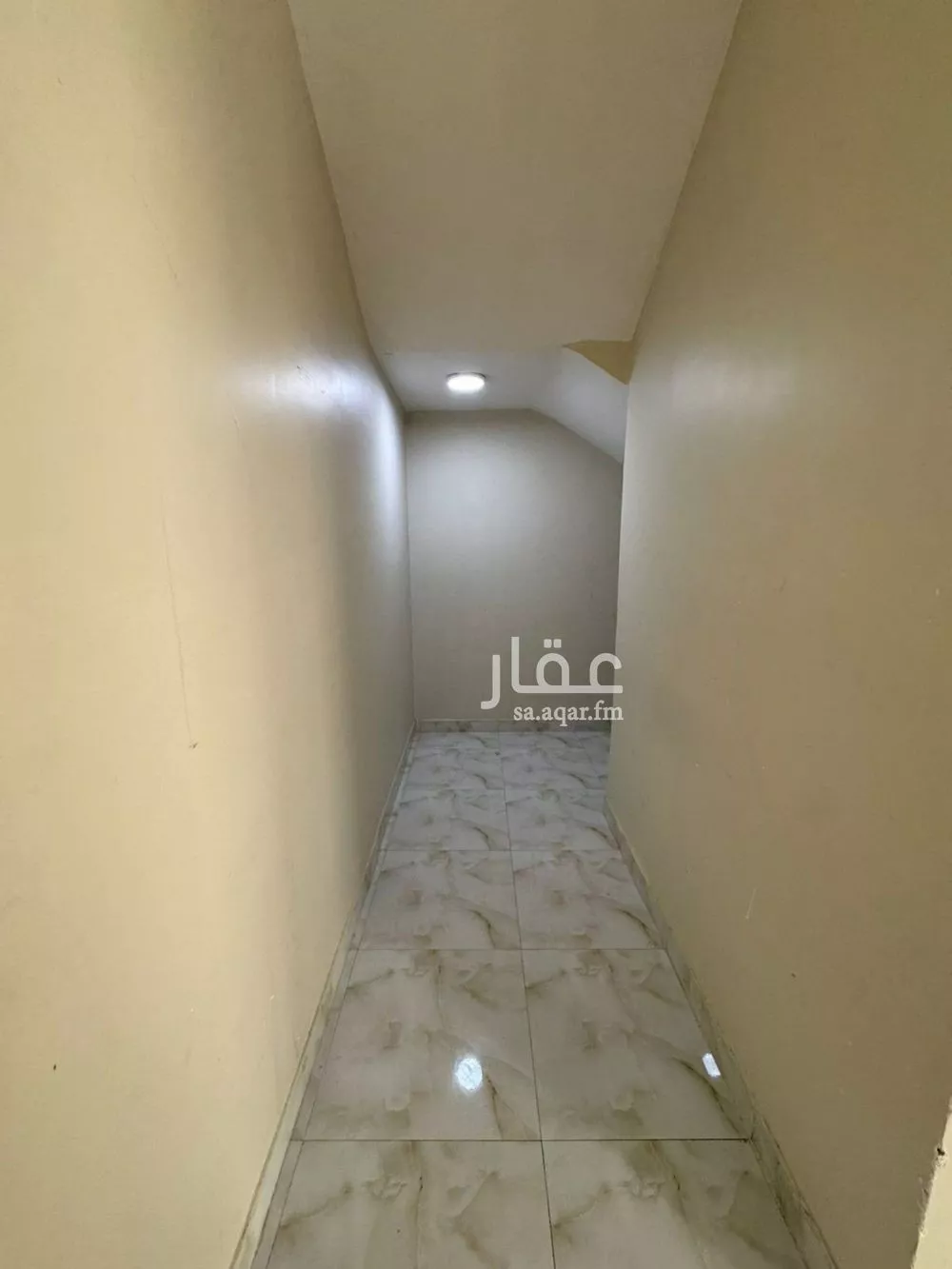 فيلا 7 غرف في طويق 11