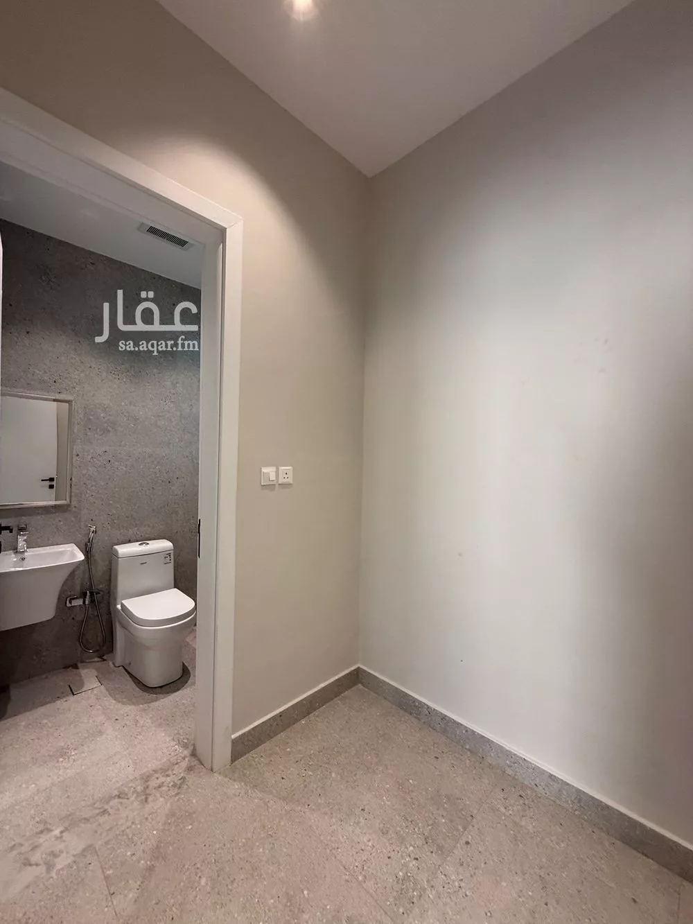 فيلا 3 غرف في النرجس 19
