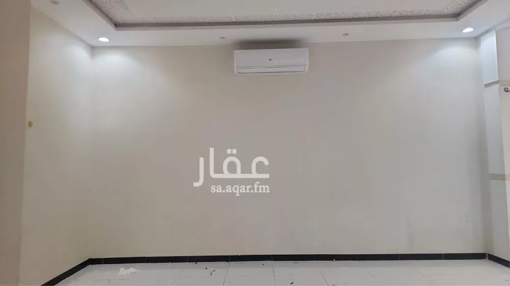 فيلا 8 غرف في بدر 3