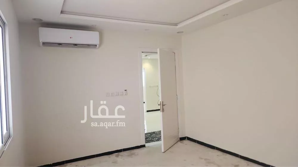 فيلا 8 غرف في بدر 9