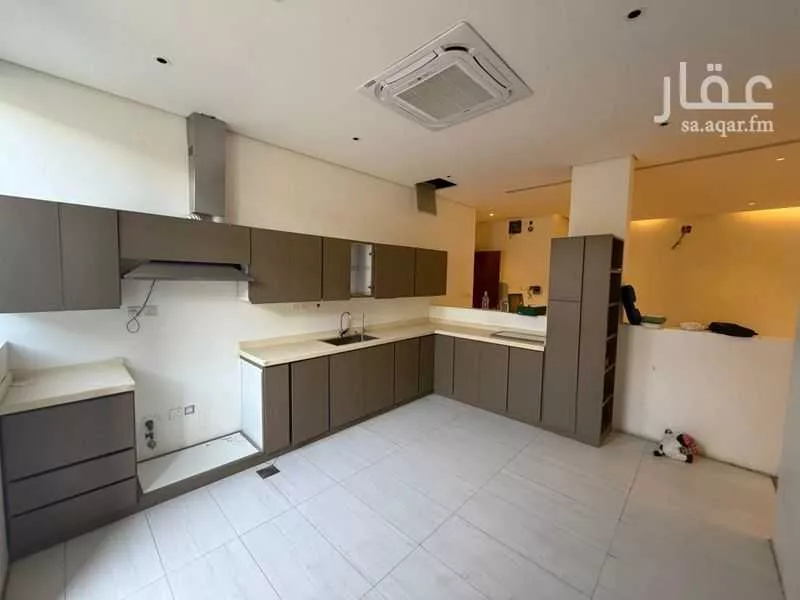 شقة 4 غرف في المهدية 6